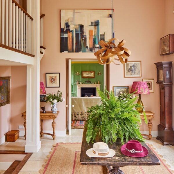 Interior Design: 5 Stunning Paint Colors You Must Choose Now